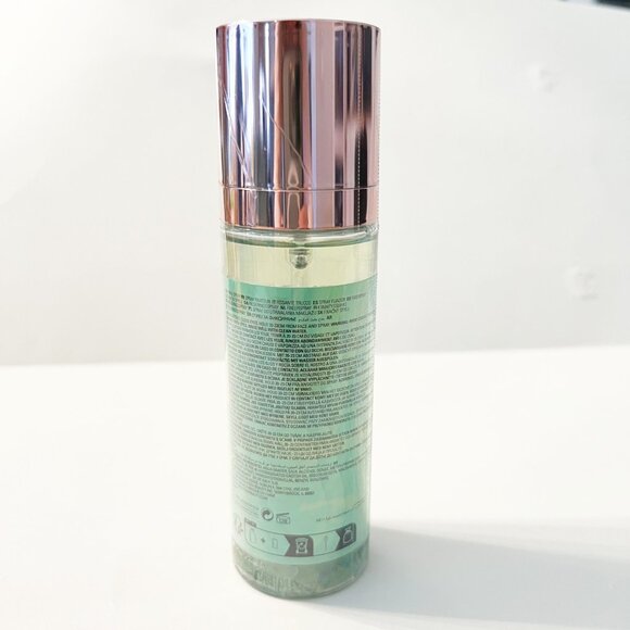 Revolution | Aura Fix Aventurine Fixing Spray | Tiger Grass & Cucumber Scent - Picture 3 of 6